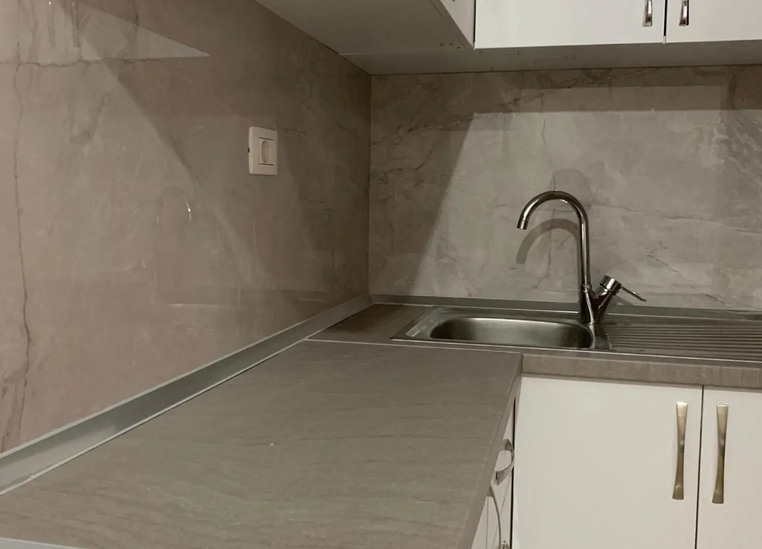 Enzo Apartments Vlorë